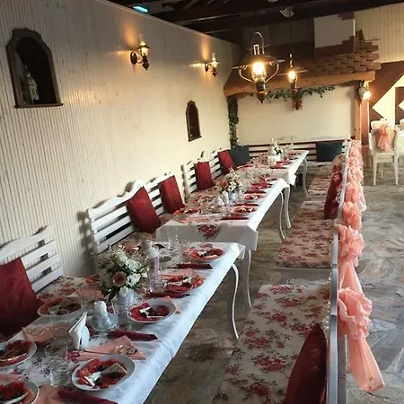 Versailles Penzion 3*