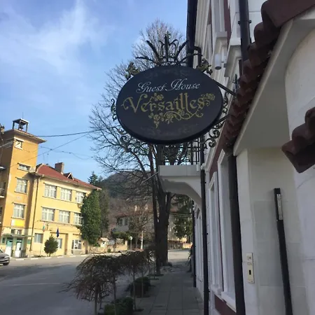 Versailles Preslav